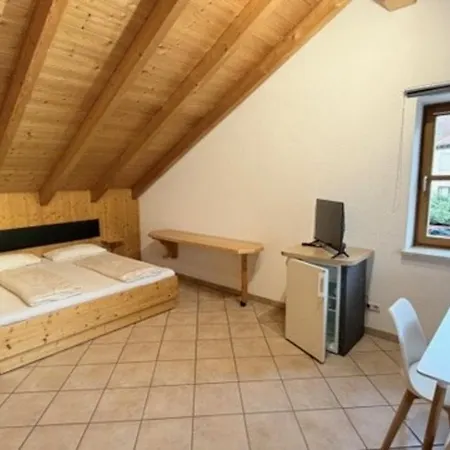 Apartament Neu!